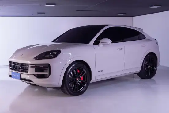 PORSCHE-CAYENNE-2025