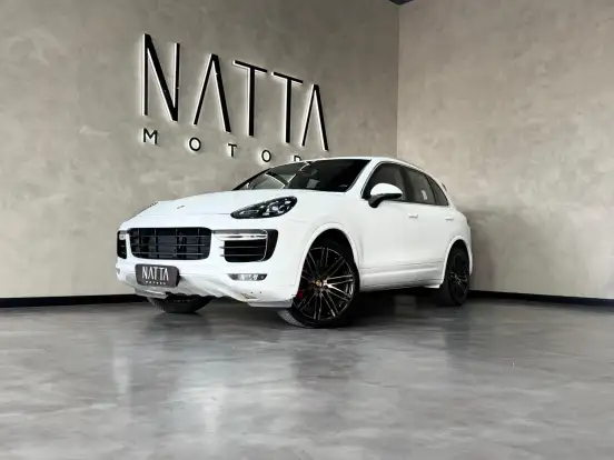 PORSCHE-CAYENNE-2014