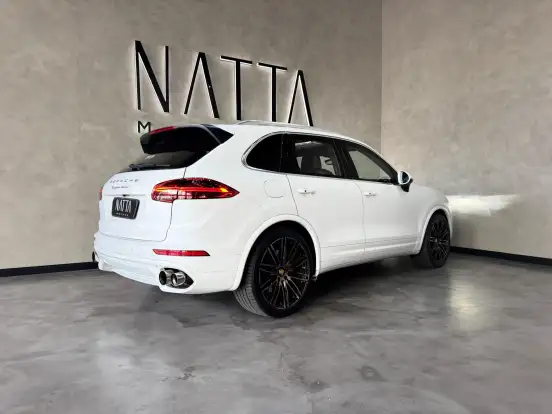 PORSCHE-CAYENNE-2014