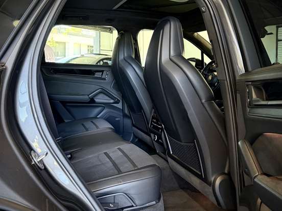 PORSCHE-CAYENNE-4.0 V8 GASOLINA GTS AWD TIPTRONIC S PORSCHE-CAYENNE-2025