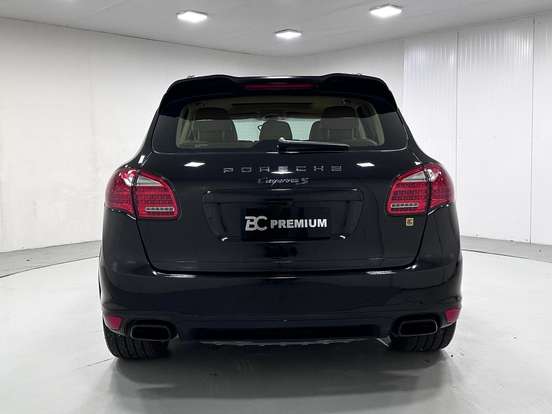 PORSCHE-CAYENNE-4.8 S 4X4 V8 32V GASOLINA 4P TIPTRONIC PORSCHE-CAYENNE-2012