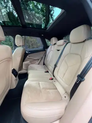 PORSCHE-MACAN-2020