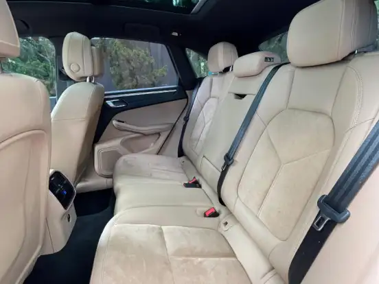 PORSCHE-MACAN-2.0 16V GASOLINA 4P AUTOMÁTICO PORSCHE-MACAN-2020