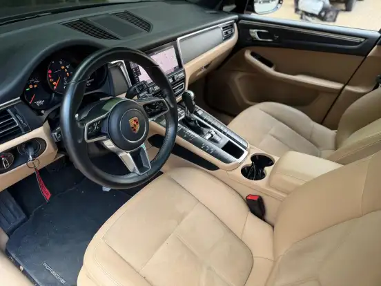 PORSCHE-MACAN-2.0 16V GASOLINA 4P AUTOMÁTICO PORSCHE-MACAN-2019