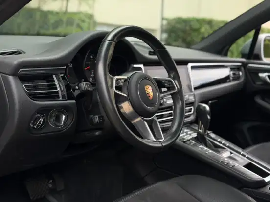 PORSCHE-MACAN-2.0 16V GASOLINA 4P AUTOMÁTICO PORSCHE-MACAN-2021