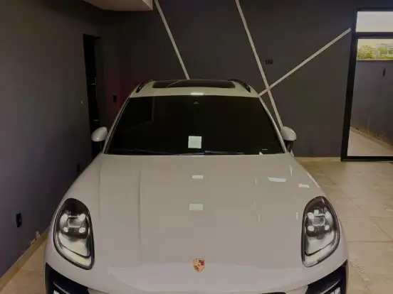 PORSCHE-MACAN-2.0 16V GASOLINA 4P AUTOMÁTICO PORSCHE-MACAN-2021