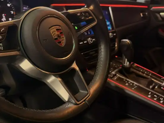 PORSCHE-MACAN-2.0 16V GASOLINA 4P AUTOMÁTICO PORSCHE-MACAN-2021