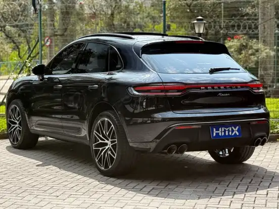PORSCHE-MACAN-2021