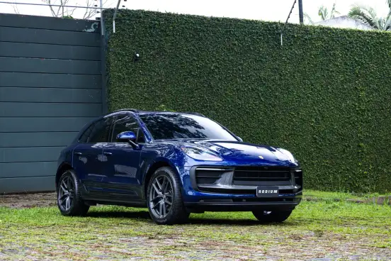PORSCHE-MACAN-2025