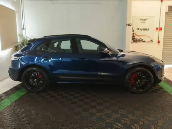 PORSCHE-MACAN-2024