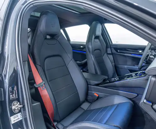 PORSCHE-PANAMERA-2025