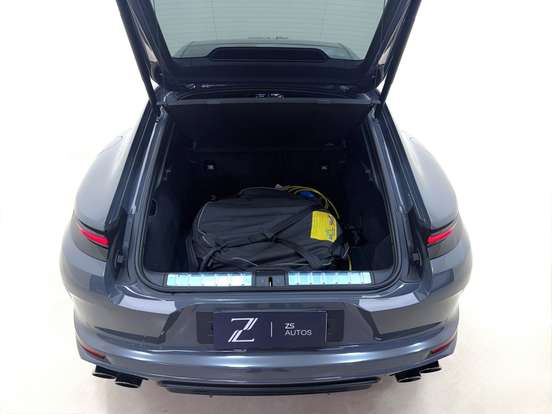 PORSCHE-PANAMERA-2024