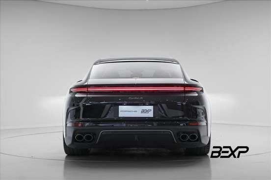 PORSCHE-PANAMERA-2025