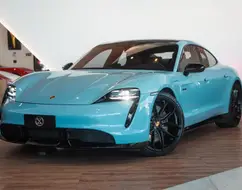 PORSCHE TAYCAN TURBO ELÉTRICO PORSCHE TAYCAN TURBO ELÉTRICO