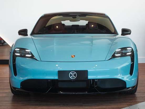 PORSCHE-TAYCAN-TURBO ELÉTRICO PORSCHE-TAYCAN-2020