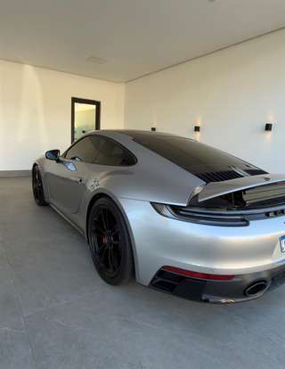 PORSCHE-911-2022