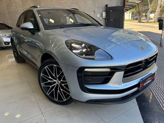 PORSCHE-MACAN-2023