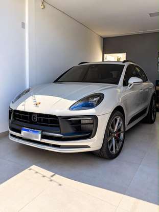 PORSCHE-MACAN-2023
