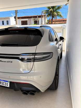 PORSCHE-MACAN-2023