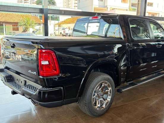 RAM-1500-3.0 HURRICANE 6 BITURBO GASOLINA BIG HORN CD 4X4 AUTOMÁTICO RAM-1500-2026