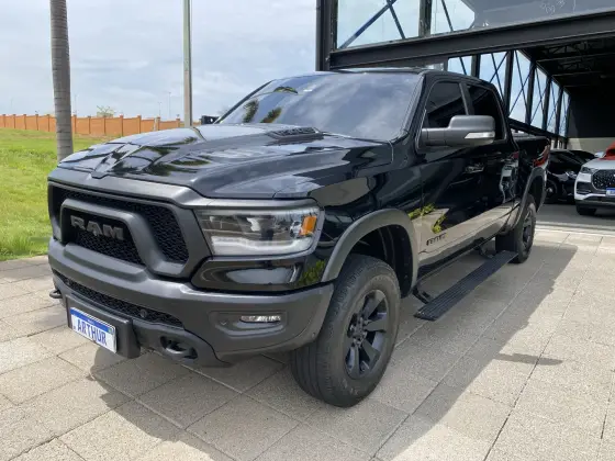RAM 1500 5.7 V8 GASOLINA REBEL CD 4X4 AUTOMÁTICO