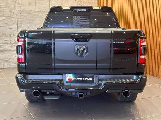 RAM-1500-5.7 V8 GASOLINA LIMITED CD 4X4 AUTOMÁTICO RAM-1500-2023