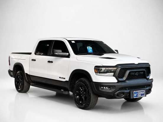 RAM-1500-5.7 V8 GASOLINA REBEL CD 4X4 AUTOMÁTICO RAM-1500-2024