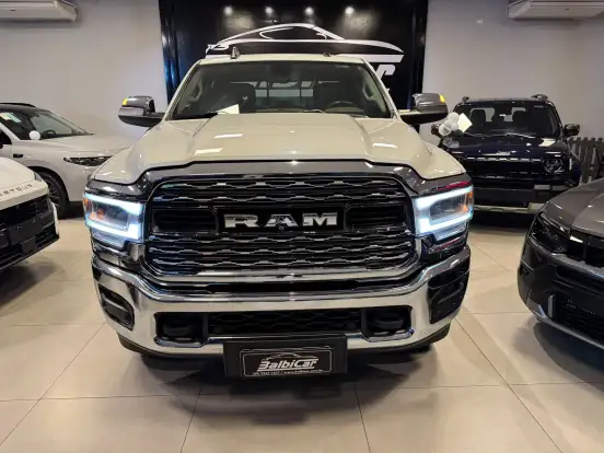 RAM-2500-6.7 I6 TURBO DIESEL LARAMIE CD 4X4 AUTOMÁTICO RAM-2500-2021