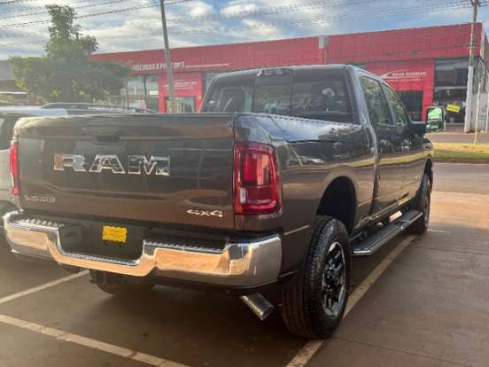 RAM-2500-6.7 I6 TURBO DIESEL LARAMIE CD 4X4 AUTOMÁTICO RAM-2500-2026