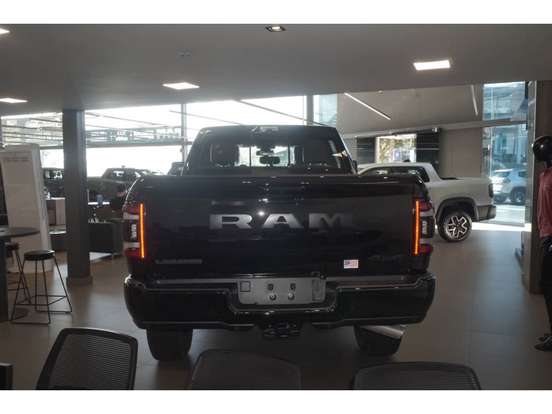 RAM-2500-6.7 I6 TURBO DIESEL LARAMIE CD 4X4 AUTOMÁTICO RAM-2500-2026