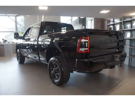 RAM-2500-6.7 I6 TURBO DIESEL LARAMIE CD 4X4 AUTOMÁTICO RAM-2500-2026