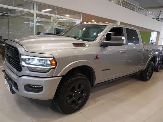 RAM-3500-6.7 I6 TURBO DIESEL LARAMIE NIGHT EDITION CD 4X4 AUTOMÁTICO RAM-3500-2022