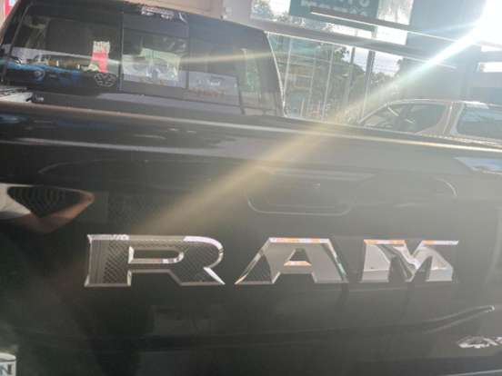 RAM-3500-6.7 I6 TURBO DIESEL LIMITED LONGHORN CD 4X4 AUTOMÁTICO RAM-3500-2026