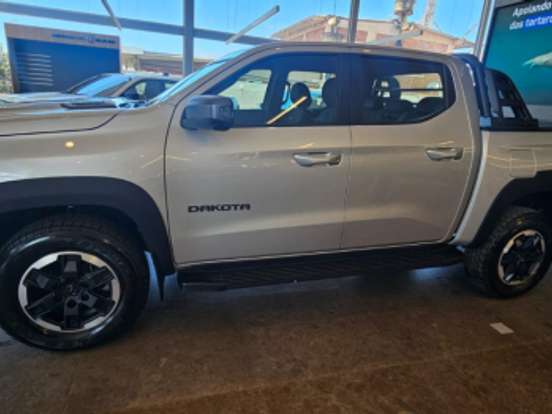 RAM-DAKOTA-2.2 TURBO DIESEL WARLOCK 4X4 AUTOMÁTICO RAM-DAKOTA-2026
