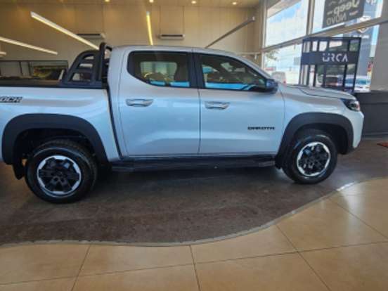 RAM-DAKOTA-2.2 TURBO DIESEL WARLOCK 4X4 AUTOMÁTICO RAM-DAKOTA-2026