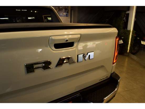 RAM-RAMPAGE-2.2 TURBO DIESEL BIG HORN 4X4 AUTOMÁTICO RAM-RAMPAGE-2025