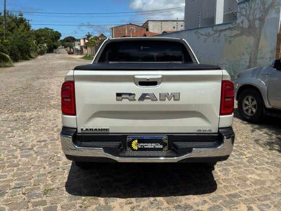 RAM-RAMPAGE-2.2 TURBO DIESEL LARAMIE 4X4 AUTOMÁTICO RAM-RAMPAGE-2025