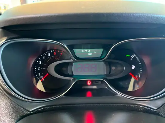 RENAULT-CAPTUR-1.6 16V SCE FLEX INTENSE X-TRONIC RENAULT-CAPTUR-2019