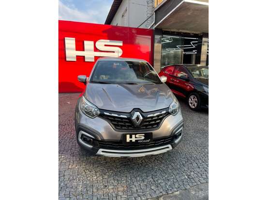RENAULT-CAPTUR-2021