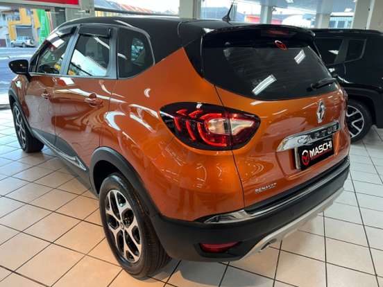 RENAULT-CAPTUR-1.6 16V SCE FLEX INTENSE X-TRONIC RENAULT-CAPTUR-2018