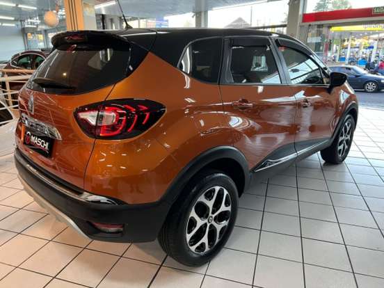 RENAULT-CAPTUR-2018