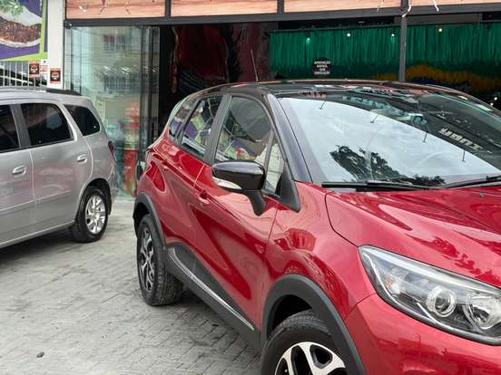 RENAULT-CAPTUR-1.6 16V SCE FLEX INTENSE X-TRONIC RENAULT-CAPTUR-2018