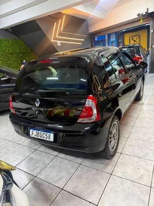 RENAULT-CLIO-2014