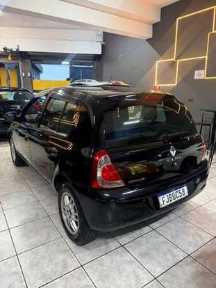 RENAULT-CLIO-2014