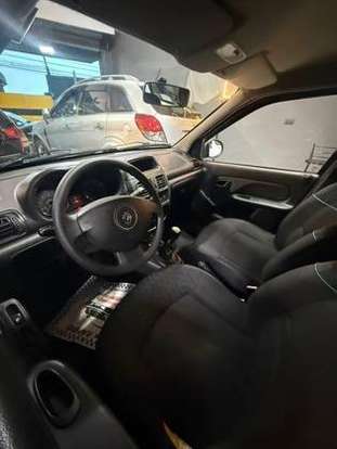 RENAULT-CLIO-2014