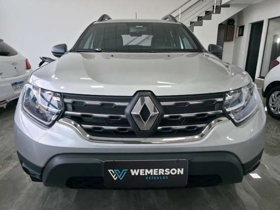RENAULT-DUSTER-2023