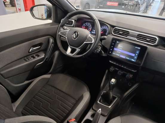RENAULT-DUSTER-2025