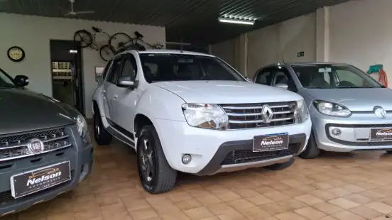 RENAULT-DUSTER-2.0 DYNAMIQUE 4X2 16V FLEX 4P AUTOMÁTICO RENAULT-DUSTER-2015