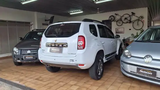 RENAULT-DUSTER-2.0 DYNAMIQUE 4X2 16V FLEX 4P AUTOMÁTICO RENAULT-DUSTER-2015