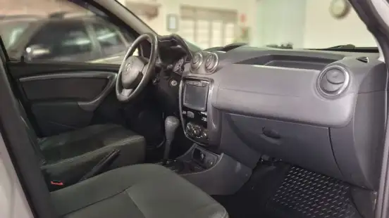 RENAULT-DUSTER-2.0 DYNAMIQUE 4X2 16V FLEX 4P AUTOMÁTICO RENAULT-DUSTER-2015